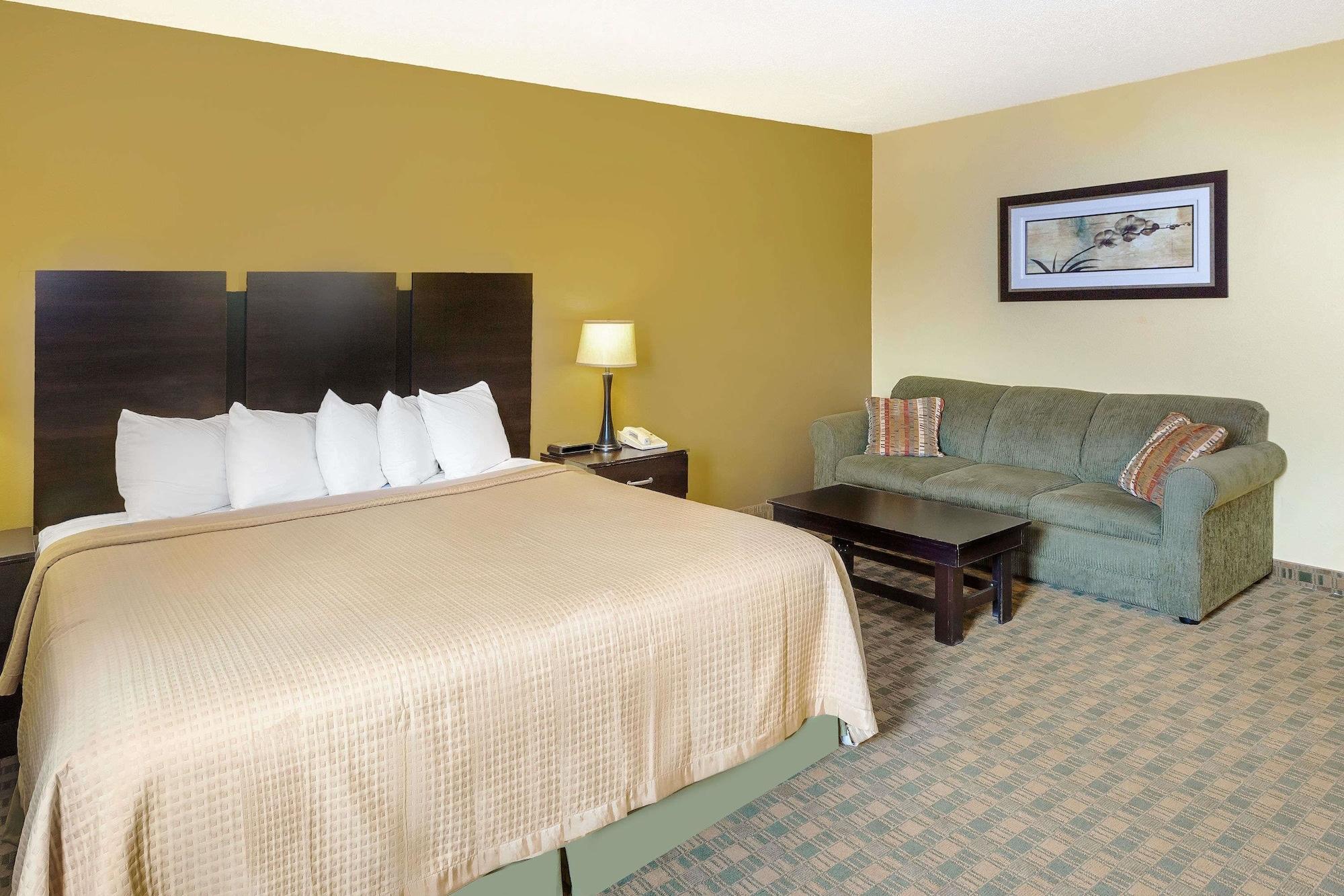 Econo Lodge Inn & Suites Yankton Εξωτερικό φωτογραφία