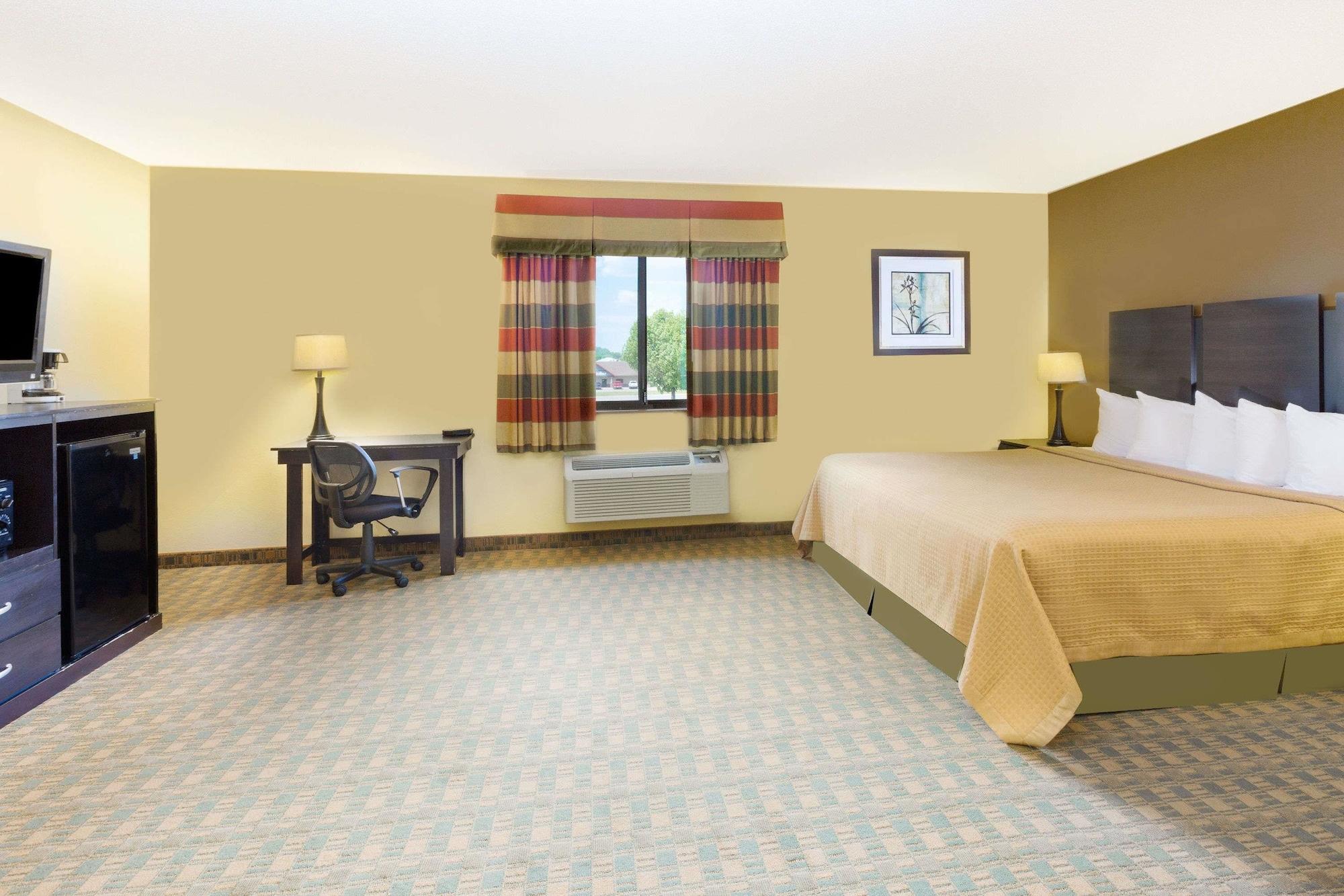 Econo Lodge Inn & Suites Yankton Εξωτερικό φωτογραφία